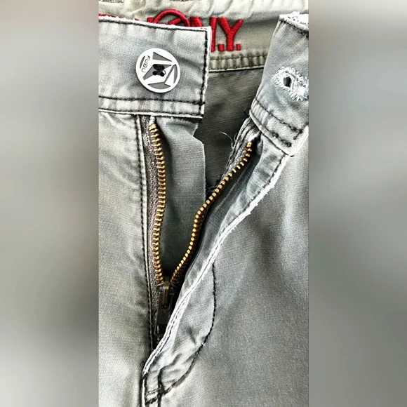 FUBU Men Short Cargo Size 34 Grey Button Zipper Pockets Cotton - Picture 5 of 9